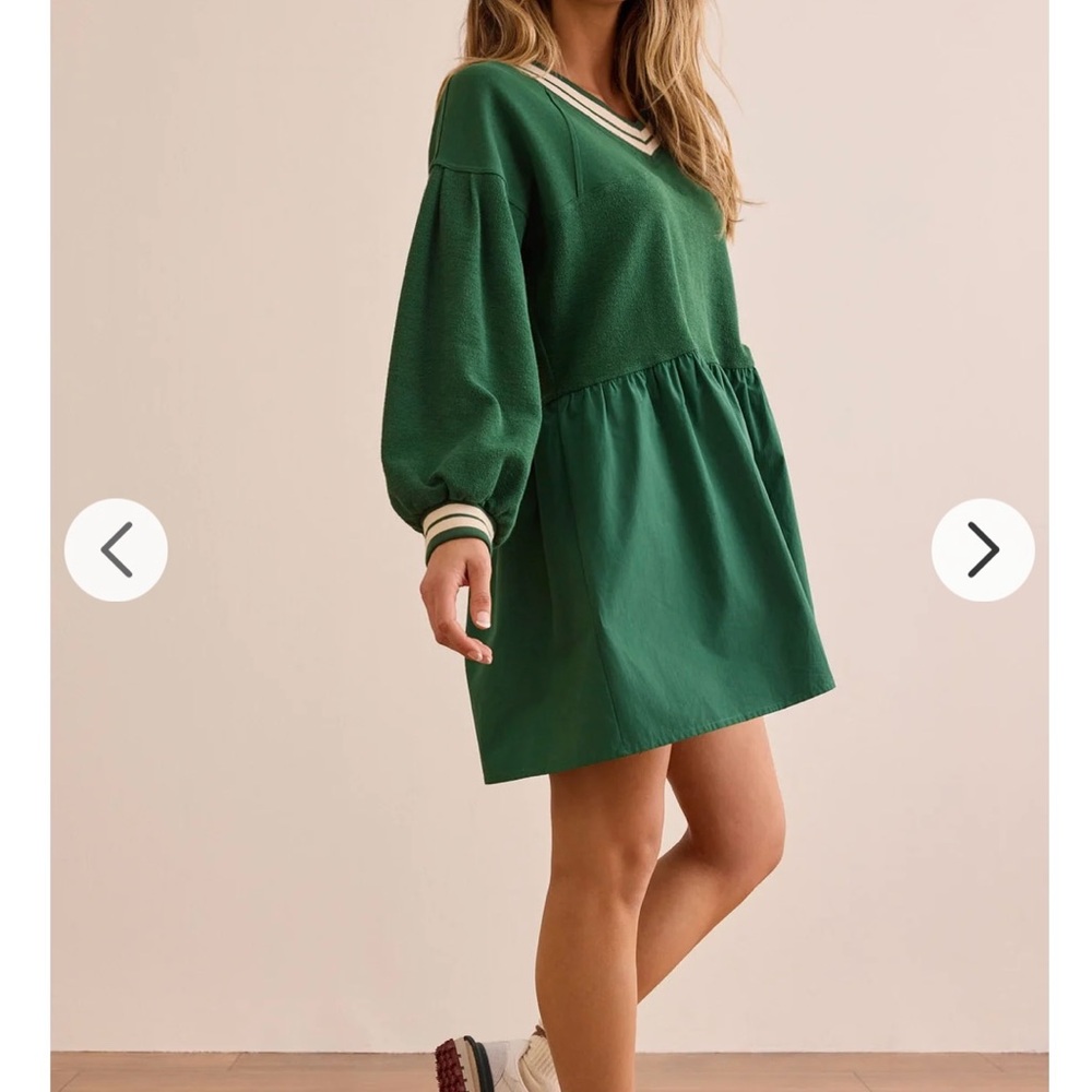 Altar’d State ace v-neck dress - Picture 2 of 5